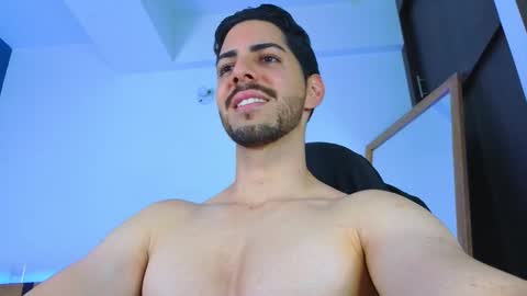 Snapshot of _davidwolf chatting on 10.15.25 David online show from 10.15.25