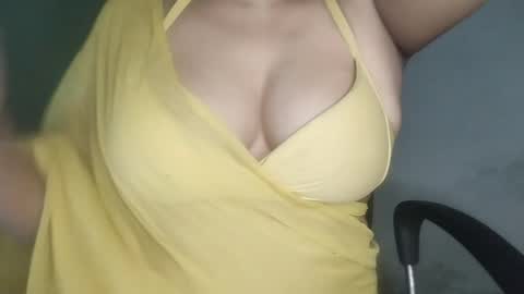 Snapshot of _dreamgirl_0 chatting on 06.06.26 _dreamgirl_0 online show from 06.06.26