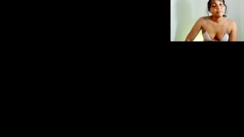 Snapshot of _eilish chatting on 06.11.26 _eilish online show from 06.11.26