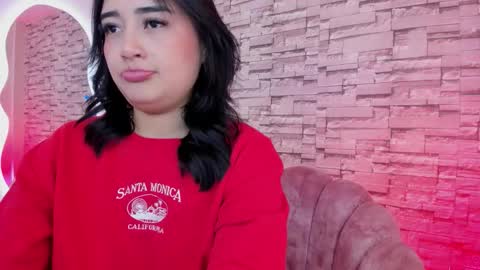 Snapshot of _elarossie_ chatting on 02.15.26 Ela online show from 02.15.26