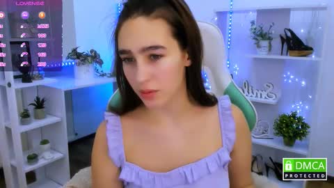 Snapshot of _eliizabeth__ chatting on 02.08.26 Lizzy online show from 02.08.26