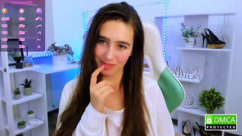 Snapshot of _eliizabeth__ chatting on 02.10.26 Lizzy online show from 02.10.26