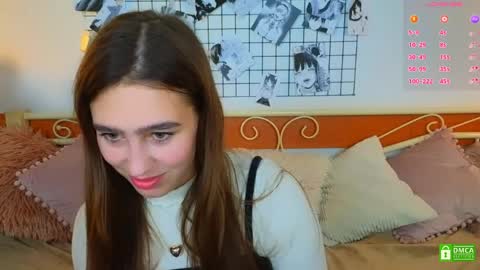 Snapshot of _eliizabeth__ chatting on 04.10.26 Lizzy online show from 04.10.26