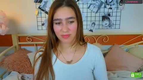 Snapshot of _eliizabeth__ chatting on 04.14.26 Lizzy online show from 04.14.26