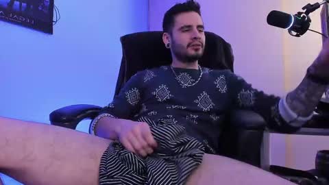  -         online show from 01.26.25