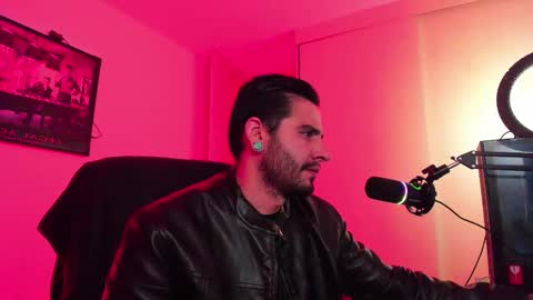  -         online show from 03.08.25