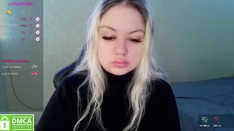 chloue and Gretta online show from 03.01.25