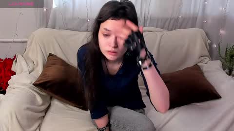 Snapshot of _emily__strike_ chatting on 03.12.25 _emily__strike_ online show from 03.12.25