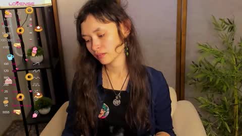 Snapshot of _emily__strike_ chatting on 09.15.25 _emily__strike_ online show from 09.15.25