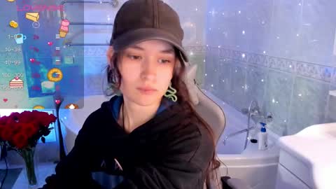 Snapshot of _emily__strike_ chatting on 09.24.25 _emily__strike_ online show from 09.24.25