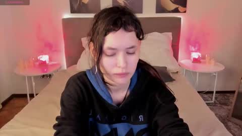 Snapshot of _emily__strike_ chatting on 10.16.25 _emily__strike_ online show from 10.16.25