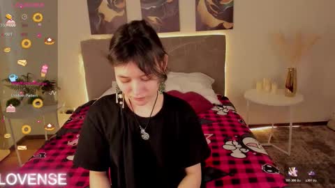 _emily__strike_ online show from 03.25.26