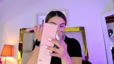 Isabella online show from 02.08.25