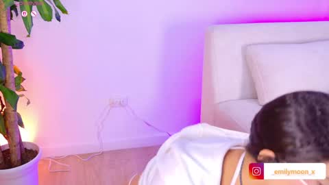 Emi online show from 04.05.26