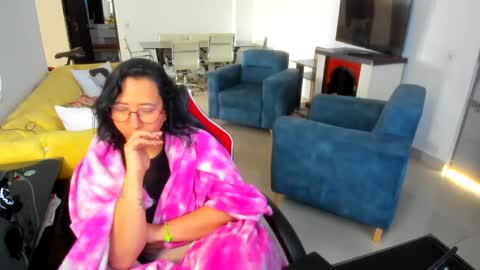 Emma online show from 01.28.25