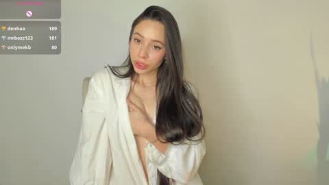 Snapshot of _emma_m chatting on 12.22.24 emma morryson online show from 12.22.24