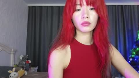 EveEva online show from 12.10.24