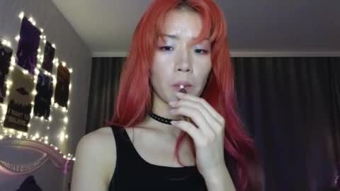 EveEva online show from 01.03.25