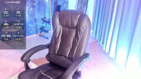  F R A U  online show from 12.30.24