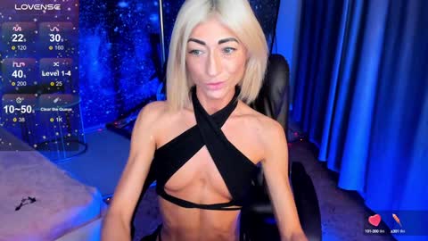  F R A U  online show from 01.05.25