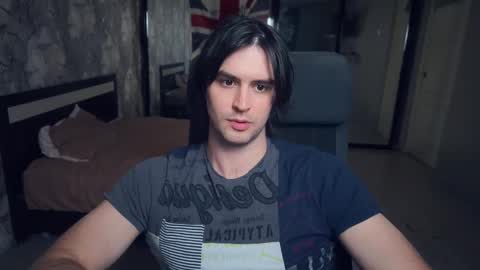 Snapshot of _fatrabbit chatting on 12.02.25 Keanu online show from 12.02.25