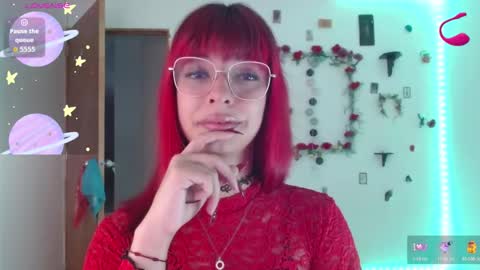 Snapshot of _galya_ chatting on 10.13.25 Galya online show from 10.13.25