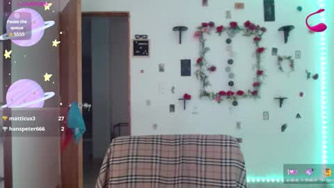 Snapshot of _galya_ chatting on 11.18.25 Galya online show from 11.18.25