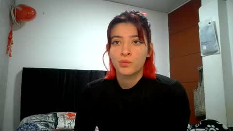Snapshot of _genesid_dixton chatting on 06.19.26 Mia-foster online show from 06.19.26