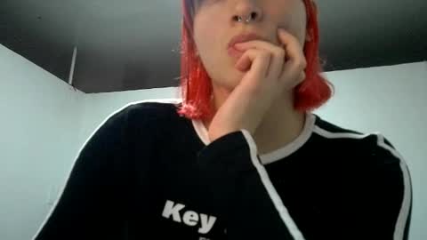 Snapshot of _genesid_dixton chatting on 06.30.26 Mia-foster online show from 06.30.26