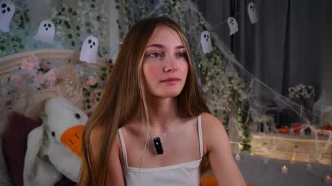 Milly online show from 10.28.25