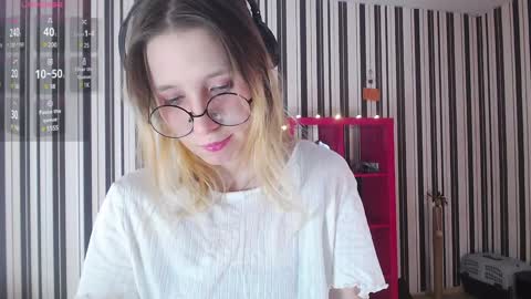 Snapshot of _hanna_moon_ chatting on 01.22.25 Hannaolotl online show from 01.22.25