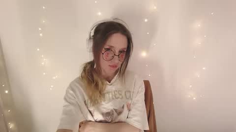 Snapshot of _hanna_moon_ chatting on 02.01.26 Hannaolotl online show from 02.01.26