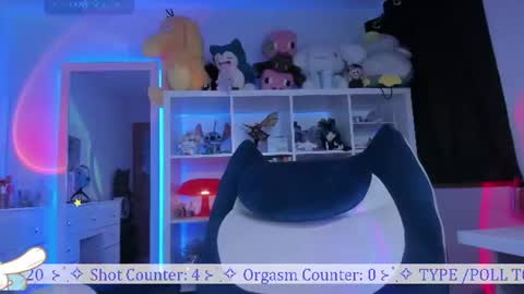 Snapshot of _heavenly_blue_ chatting on 06.22.26 Bluey online show from 06.22.26