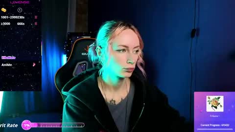 Snapshot of _helencarter chatting on 06.07.26 Helen Carter 3 Next stream 2330 MSC online show from 06.07.26
