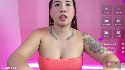 Snapshot of _hooly chatting on 12.20.24 CATALINA G online show from 12.20.24