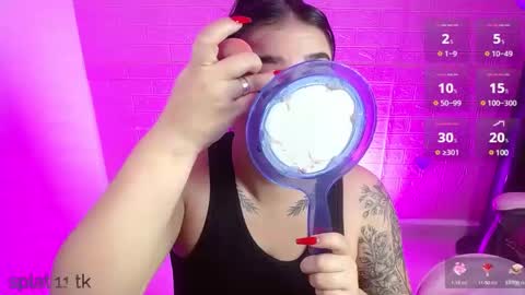 Snapshot of _hooly chatting on 02.04.25 CATALINA G online show from 02.04.25