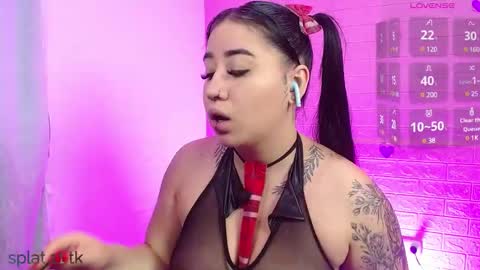 Snapshot of _hooly chatting on 02.07.25 CATALINA G online show from 02.07.25