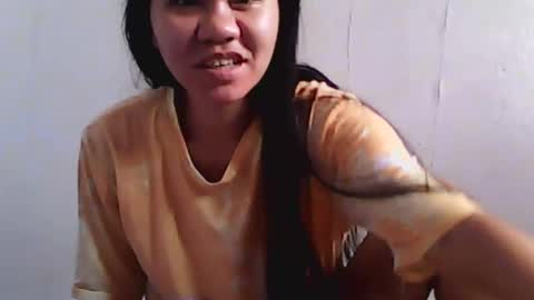 Snapshot of _hotzooey69_ chatting on 12.23.24 _hotzooey69_ online show from 12.23.24