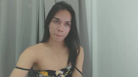 yanie online show from 03.05.25