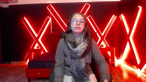 Isa online show from 11.12.25