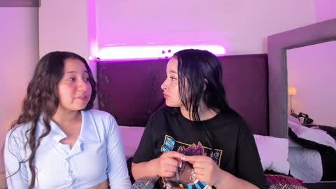 Snapshot of _isabella_2 chatting on 01.03.25 Isa online show from 01.03.25