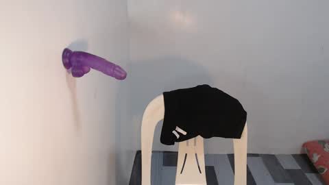 Snapshot of _ishi chatting on 02.26.25 Ishi online show from 02.26.25