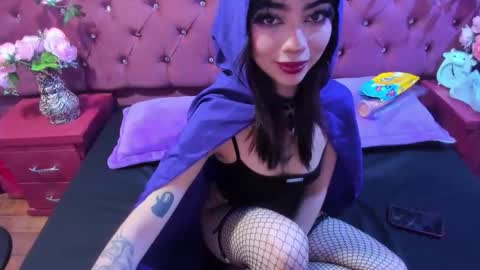  Ivy Luna online show from 01.10.26