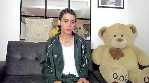 Snapshot of _jaay77 chatting on 01.12.25 Jay online show from 01.12.25