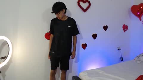 JHOSSUA  VALERIO online show from 02.28.26