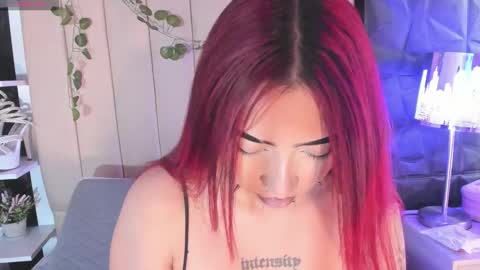 Mia online show from 01.14.26