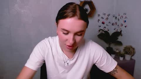 Jolia online show from 09.17.25