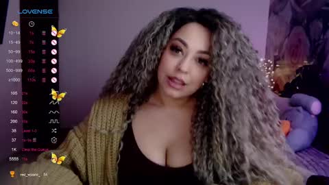 Snapshot of _just_a_queen_3 chatting on 02.13.25 _just_a_queen_3 online show from 02.13.25