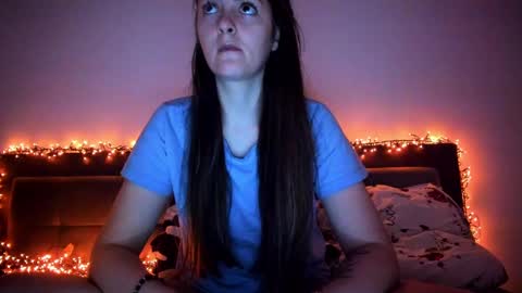 _just_a_simple_girl online show from 02.26.25