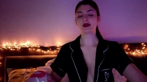 _just_a_simple_girl online show from 02.05.26